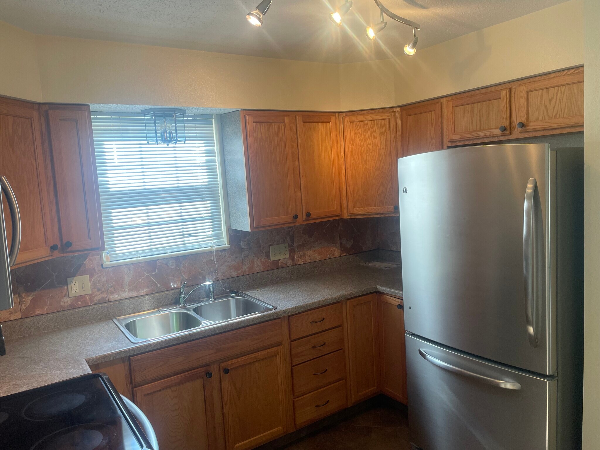 Building Photo - 2816 Independence St