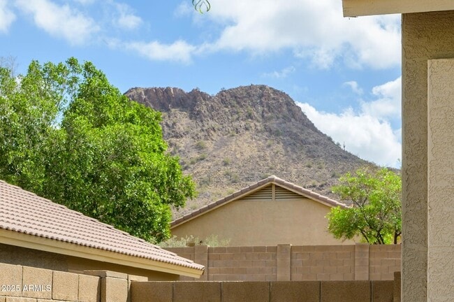 Building Photo - 25825 N 65th Ave