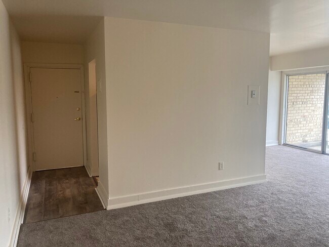 Living Room - 620 6th Ave