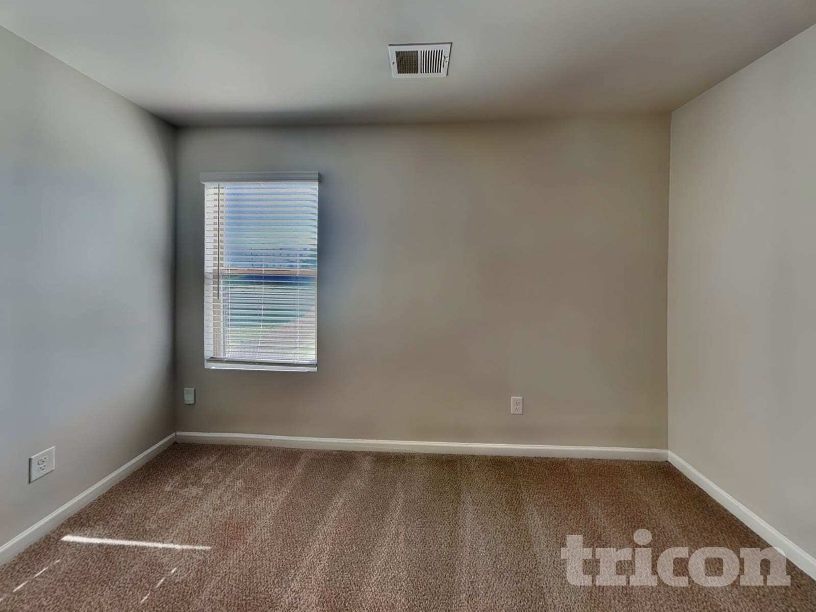 Building Photo - 1433 Veranda Ln