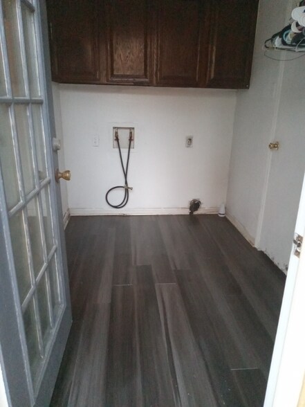 Building Photo - 4914 Algernon Dr