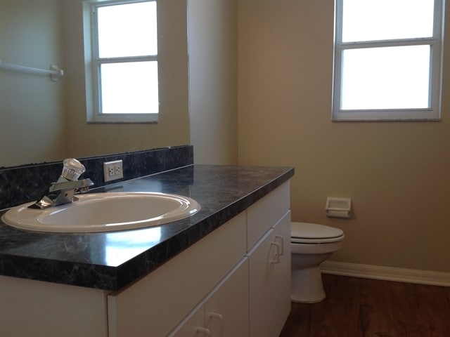 Building Photo - 214 Strada Dr