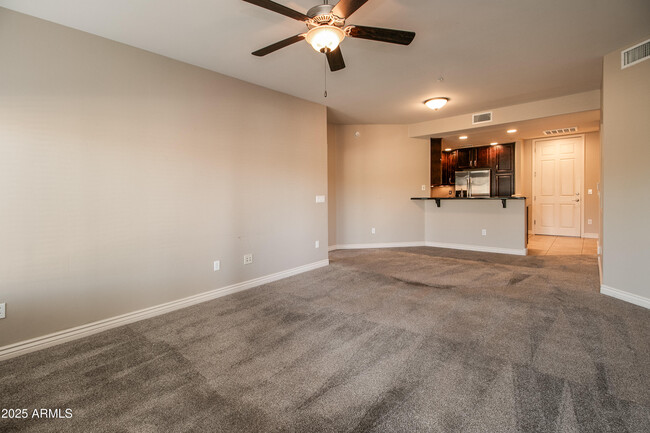 Building Photo - 5350 E Deer Valley Dr