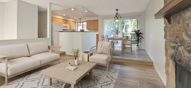 Building Photo - 4 bedroom Home on Highland Golf Course APPLICATION PENDING