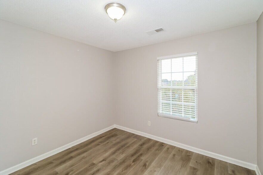 Building Photo - 1734 Addison Park Cove