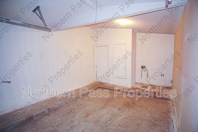 Building Photo - 284 Sandy Hills Ln