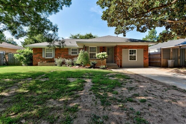 Building Photo - 1202 Windsor Way