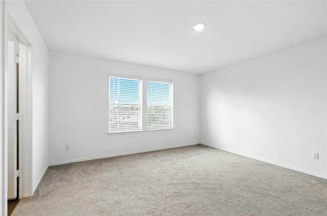 Building Photo - 420 Black Alder St
