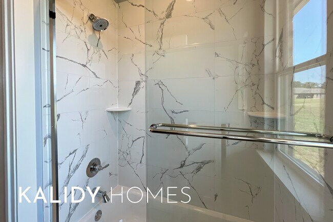 Building Photo - 213 Olde Ml Ct