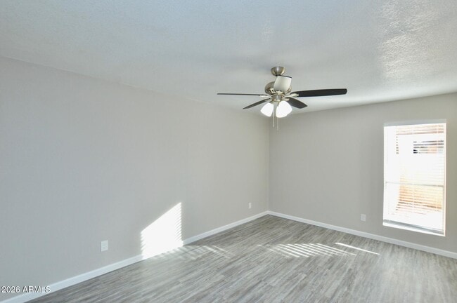 Building Photo - 645 N Arrowhead Dr