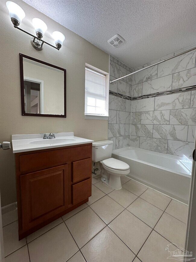 Building Photo - 3001 Flintlock Dr