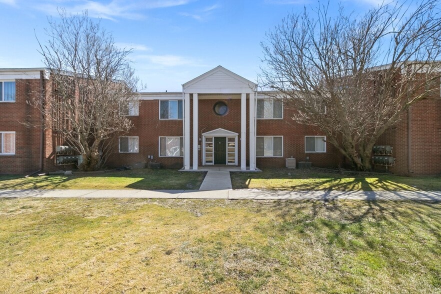 Interior Photo - Metro East Apartments