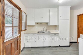 Building Photo - 49 S Burgess Ave