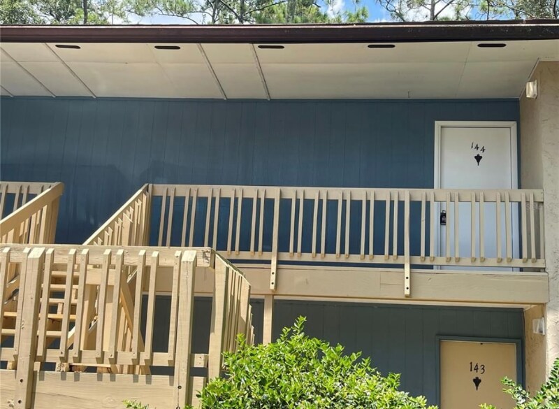 Building Photo - 2811 SW Archer Rd