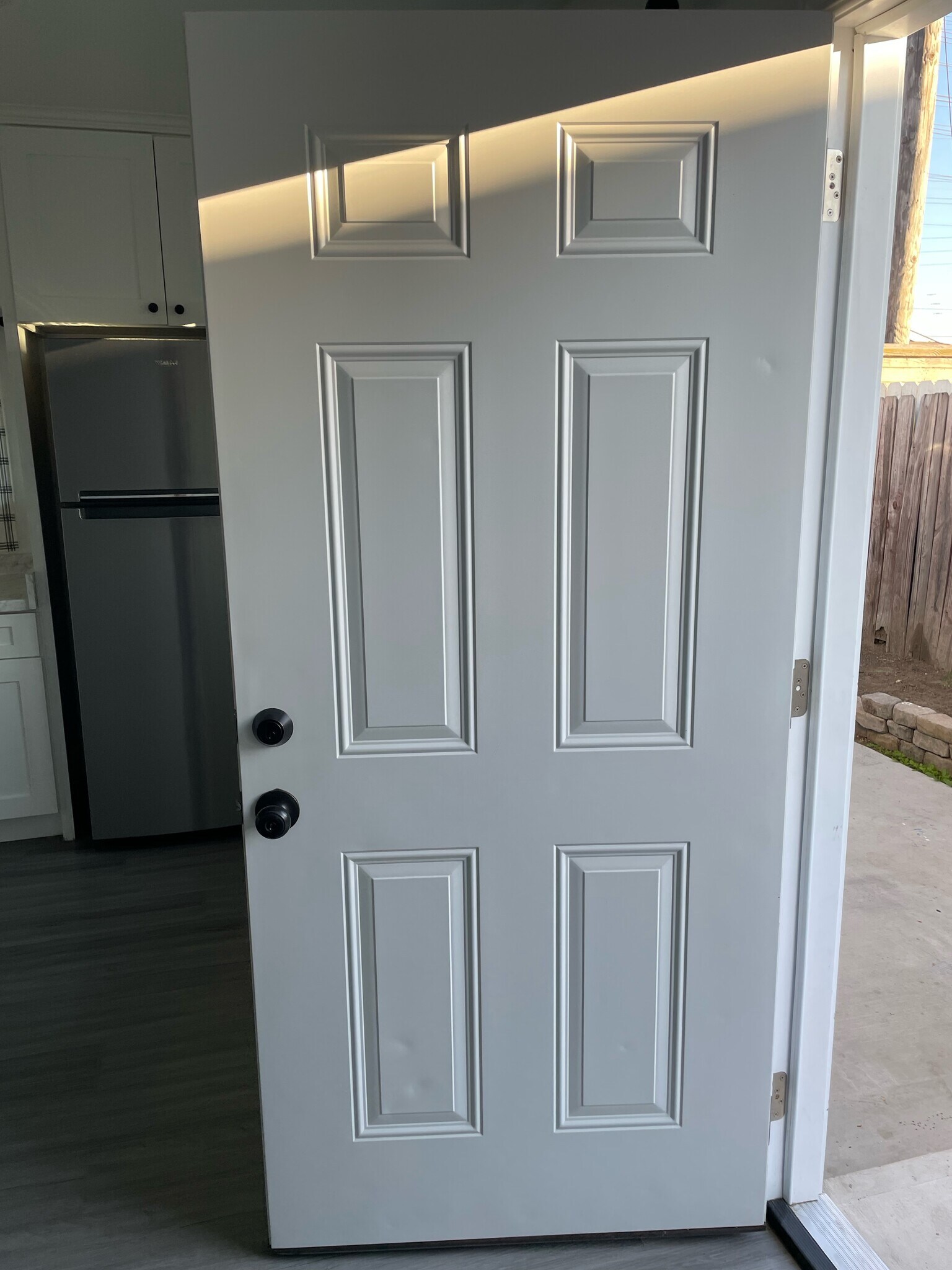 Building Photo - 265 E 69th Way