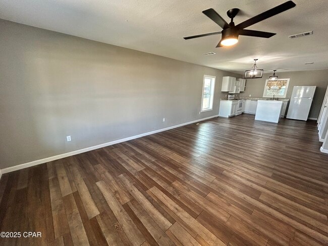 Building Photo - 6522 Olokee St