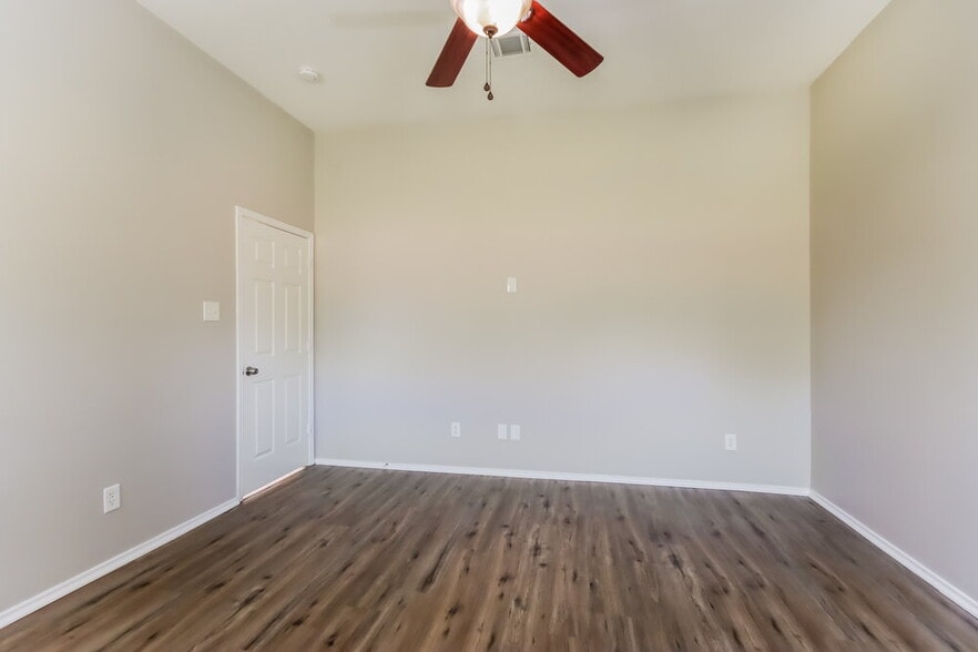 Building Photo - 330 Harbor Mist Dr