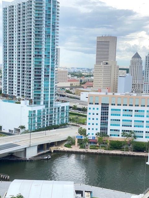 Building Photo - 31 SE 6th St