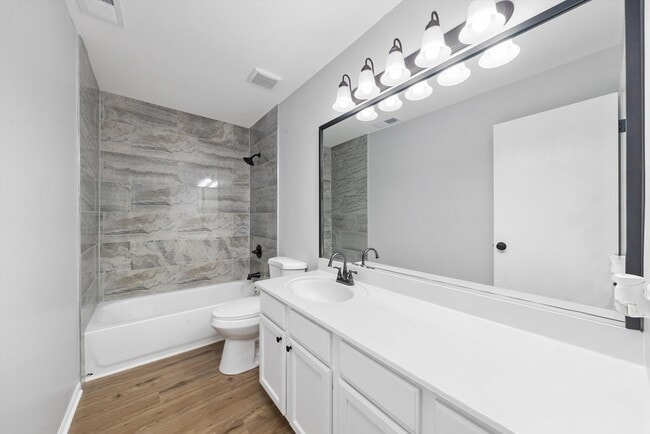 Building Photo - 2589 Arcadia Cir