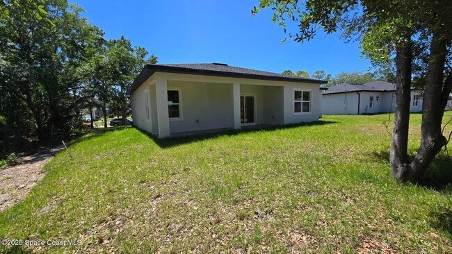 Building Photo - 2966 Pomello Ave SW