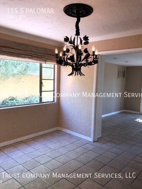 Building Photo - 115 S Palomar Dr