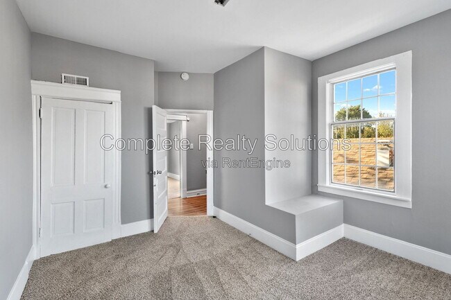 Building Photo - 6254 Goener Ave