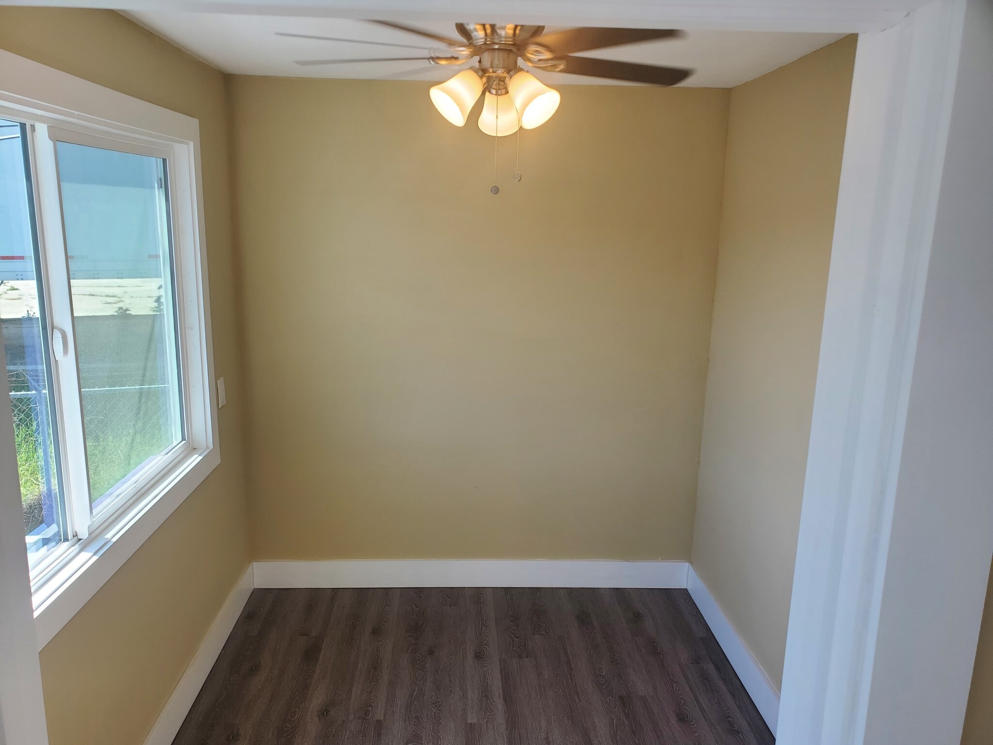 Offcie - 21779 Temescal Canyon Rd