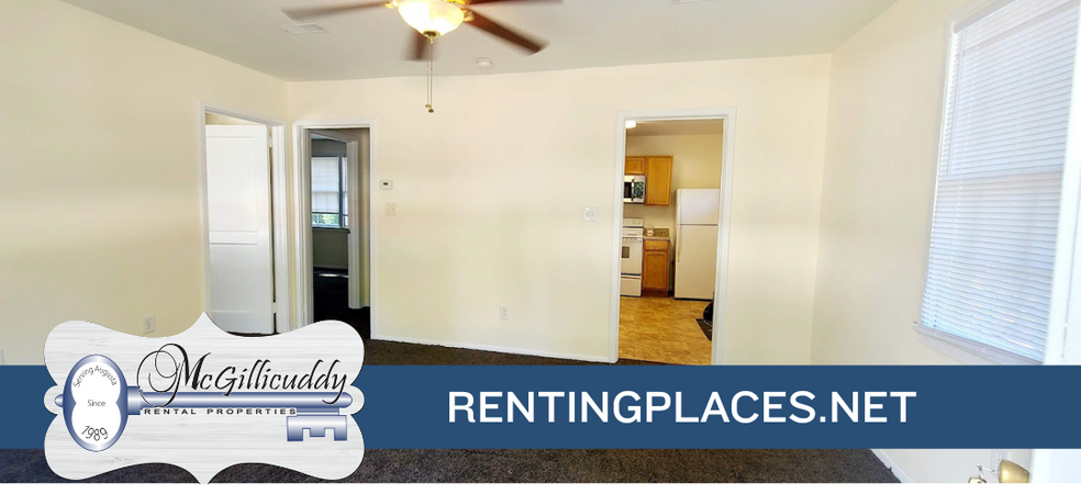 Building Photo - 1240 Holden Dr