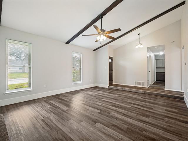 Building Photo - 1607 Glenhill Ln