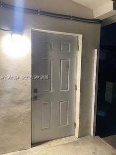 Building Photo - 636 SE 5th Pl