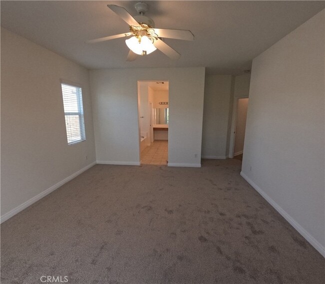 Building Photo - 34563 Wintersweet Ln