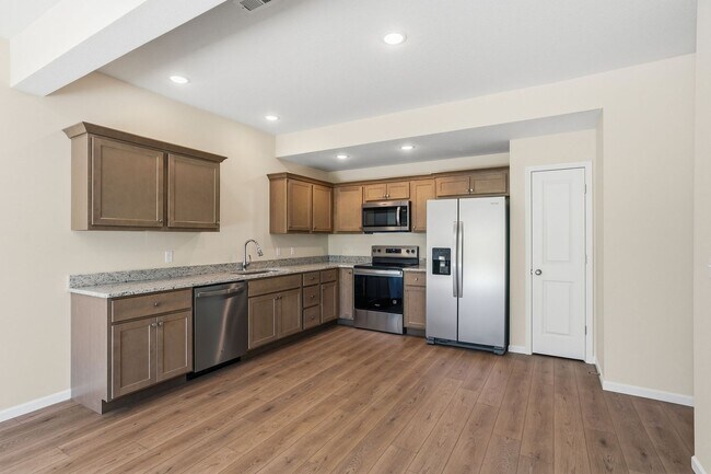 Building Photo - 5109-5111 Silver Mill Dr.