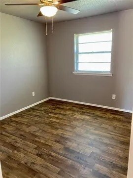 Building Photo - 1810 Bellaire Dr