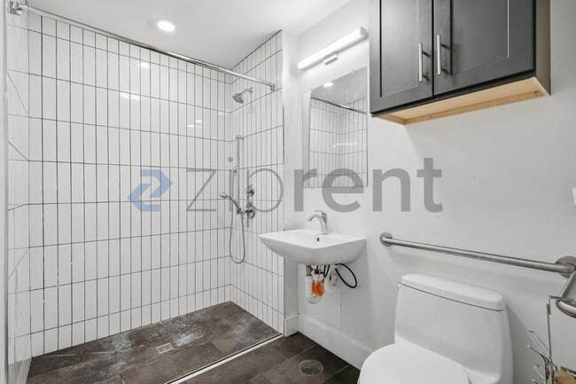 Building Photo - 245 Norwell St