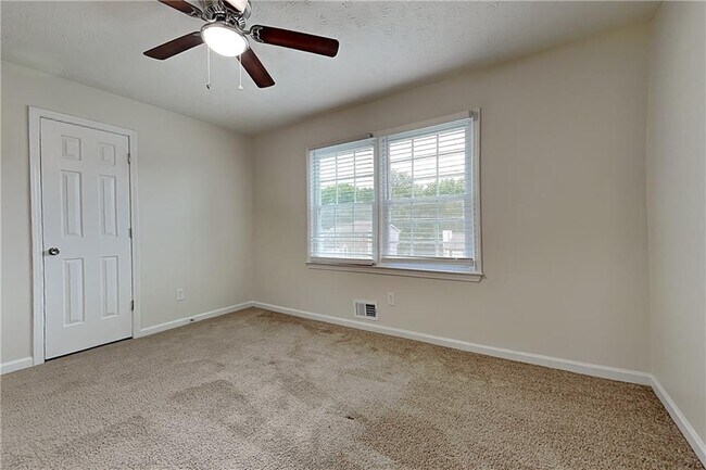 Building Photo - 3253 Glynn Mill Dr