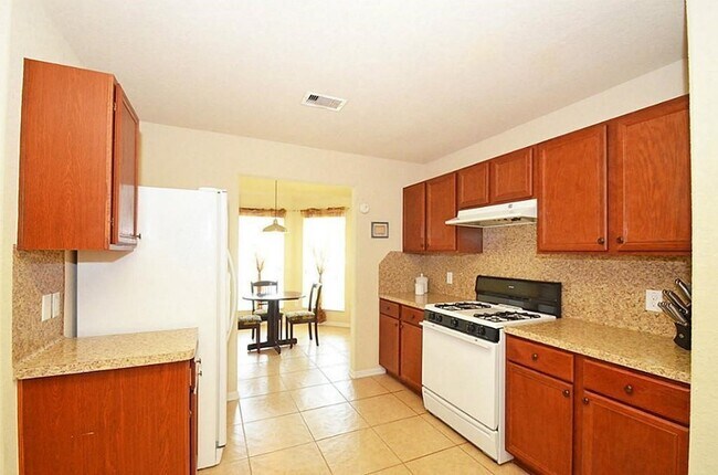 Building Photo - 3006 Thicket Path Way