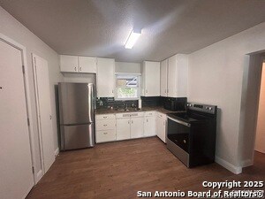Building Photo - 4618 Neer Ave