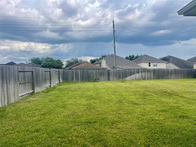 Building Photo - 8475 Harrington Grv Trl