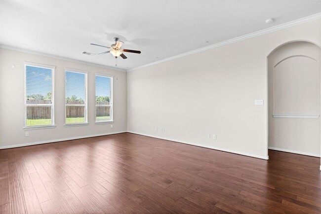 Building Photo - 15619 Windsor Bluff Dr