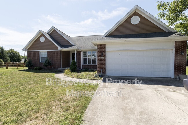 Primary Photo - 1280 Whitetail Dr