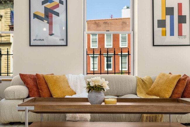 Building Photo - 140 Broadway