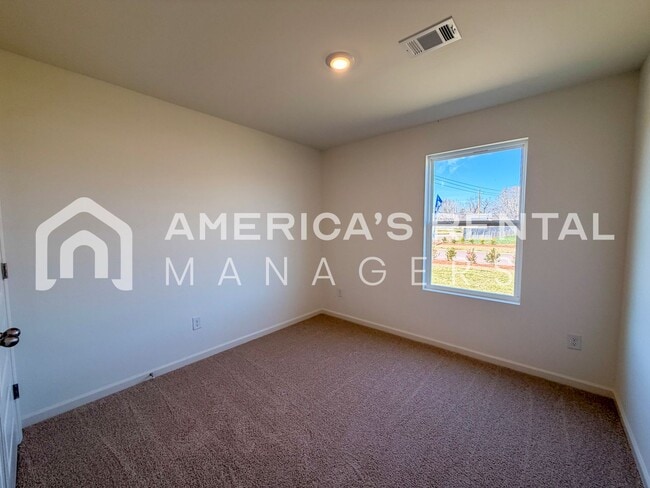 Building Photo - New Construction Home for Rent in Tuscaloosa, AL! DEPOSIT PENDING!