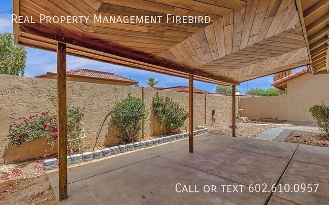 Building Photo - 5216 E Half Moon Dr