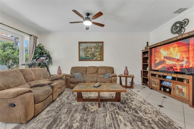 Building Photo - 3492 SW 177th Ave