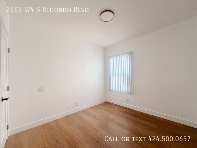 Building Photo - 2663 3/4 S Redondo Blvd-
