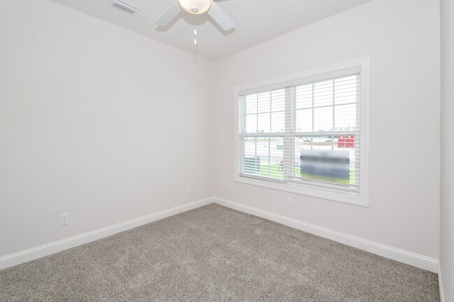 Building Photo - 1206 Walker Point Wy