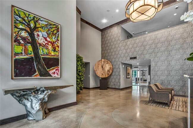 Building Photo - 54 Rainey St