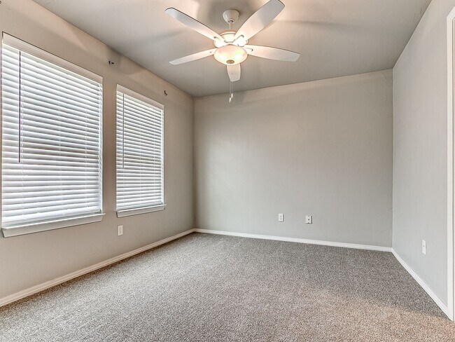 Building Photo - 2816 NW 187th Terrace