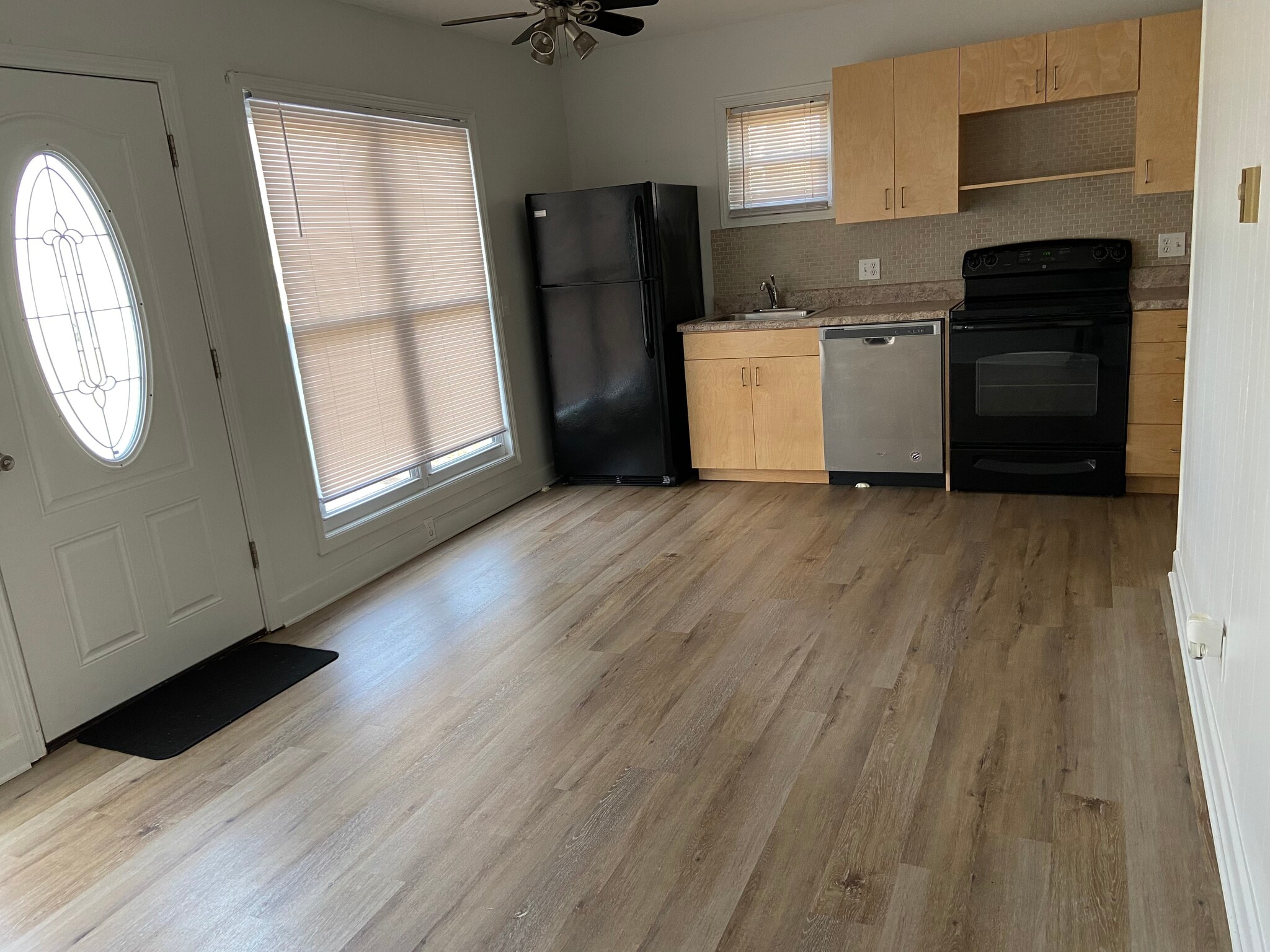 Building Photo - 20 Kimbell Ct