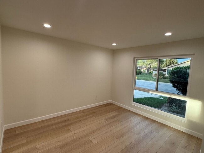 Building Photo - A New El Dorado II just waiting for You